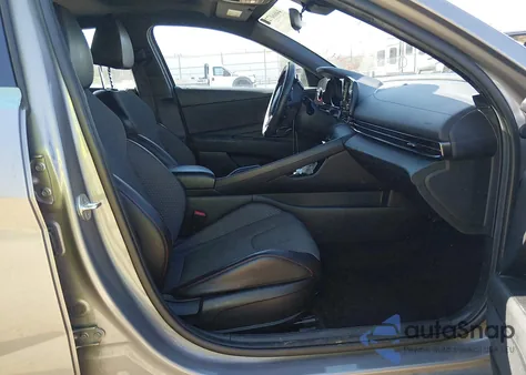 2022 Hyundai Elantra N Line z USA, uszkodzony, nr VIN KMHLR4AF7NU331697